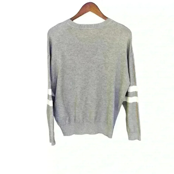 EUC Workshop "Weekend" Gray Lightweight Sweater - Picture 3 of 5